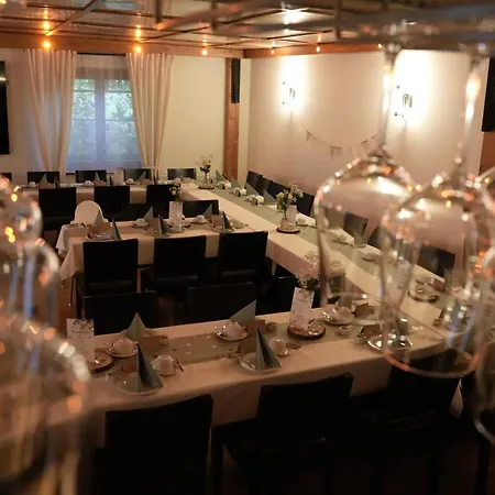 Zum Historischen Kalkwerk 3* Bahretal