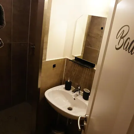 Zum Historischen Kalkwerk Konukevi 3*