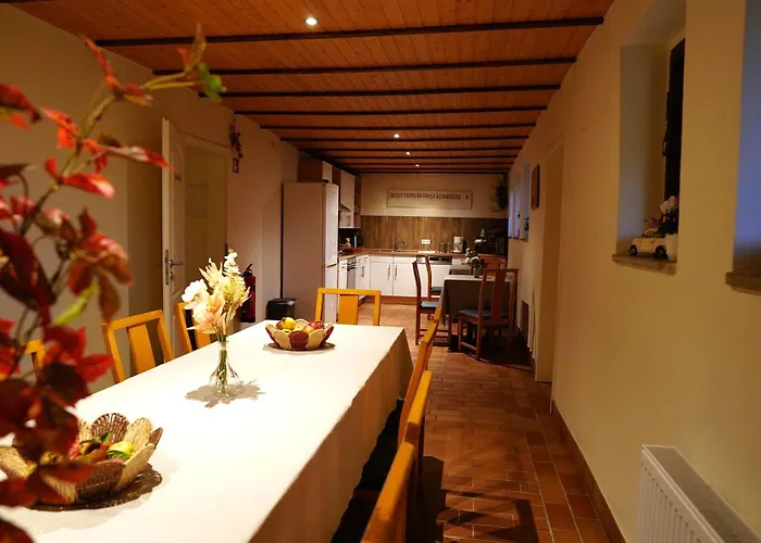 Zum Historischen Kalkwerk Vendégház 3*