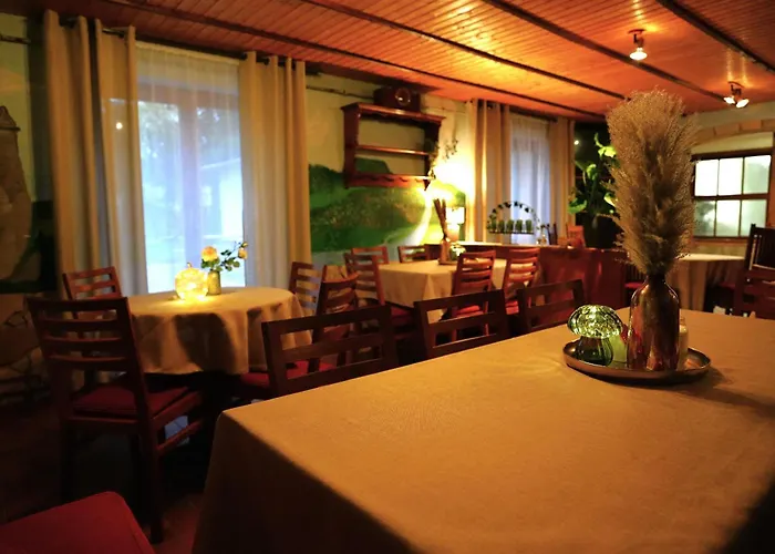 Zum Historischen Kalkwerk Vendégház 3*