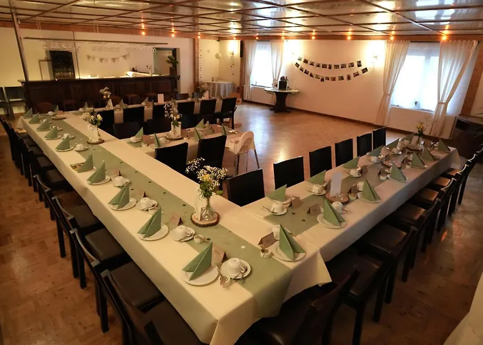 Zum Historischen Kalkwerk Vendégház 3*